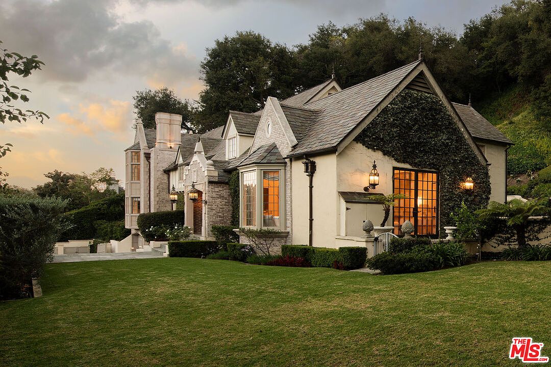 Architectural details and considered craftsmanship